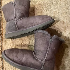 Genuine Ugg Bailey Button freshly washed